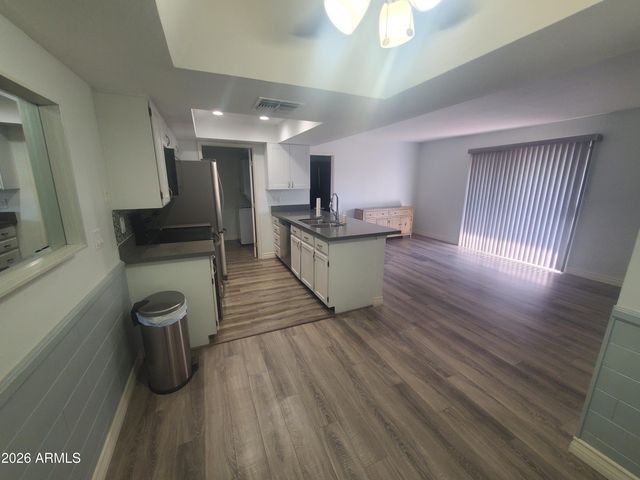 520 N STAPLEY Drive 238, Mesa, AZ 85203