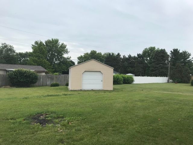 26123 Fawn River Road, Sturgis, MI 49091