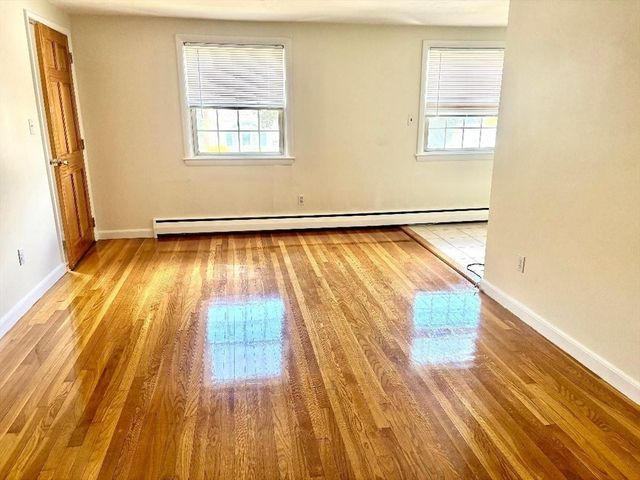 124 Salem St A, Wakefield, MA 01880