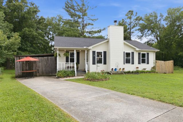 609 Eagle Ct, La Vergne, TN 37086