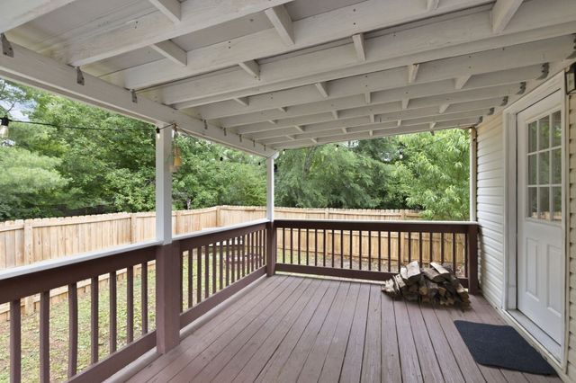 609 Eagle Ct, La Vergne, TN 37086