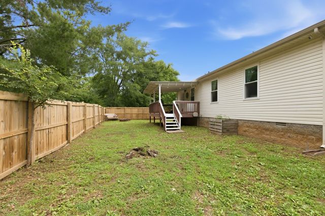 609 Eagle Ct, La Vergne, TN 37086