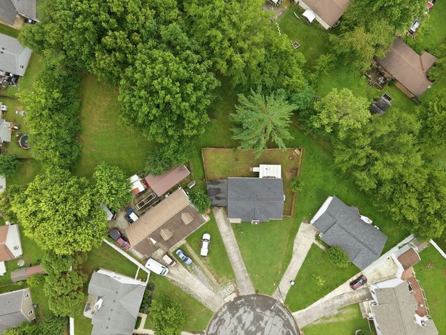 609 Eagle Ct, La Vergne, TN 37086