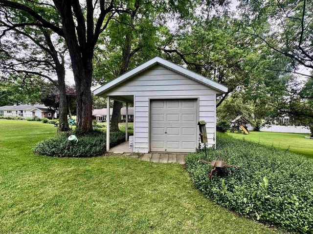 3542 Bee Lane, Beloit, WI 53511