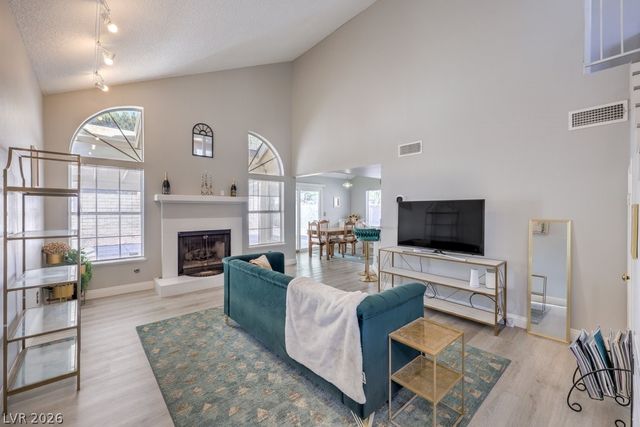 8912 Surf View Drive, Las Vegas, NV 89117