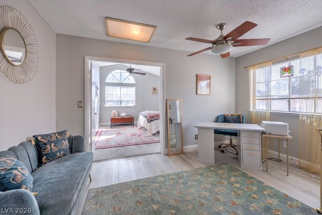 8912 Surf View Drive, Las Vegas, NV 89117