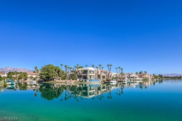 8912 Surf View Drive, Las Vegas, NV 89117