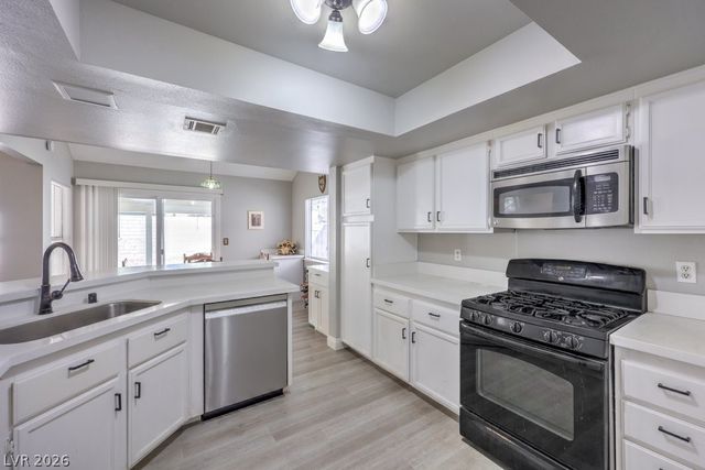 8912 Surf View Drive, Las Vegas, NV 89117