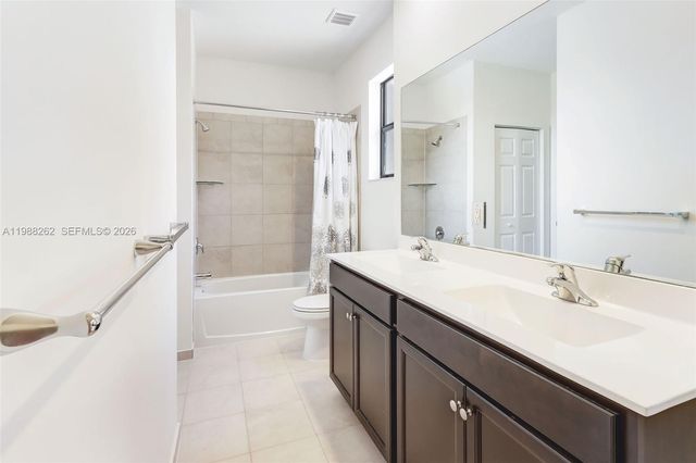 3375 W 100th Ter, Hialeah, FL 33018