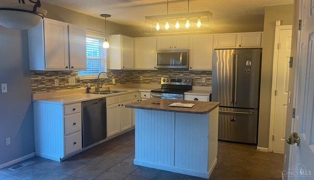 9648 Fallshill Circle, Springfield Twp., OH 45231