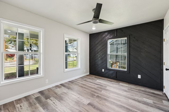 314 Greenwood Street, Terrell, TX 75160