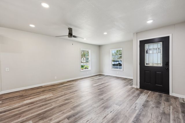 314 Greenwood Street, Terrell, TX 75160