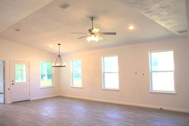 1127 Hill Street, Quincy, FL 32351