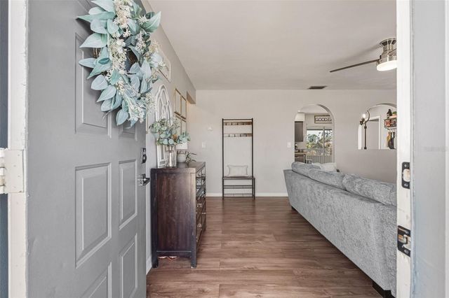 2318 SUMMIT STREET, Port Charlotte, FL 33948