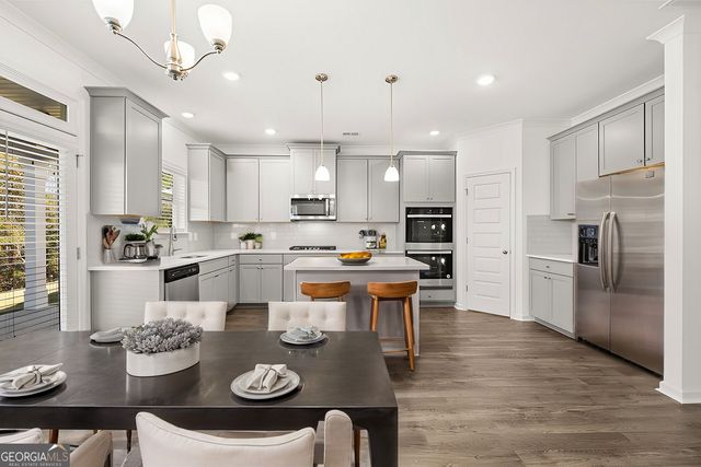 1776 Goodwin Drive, Hampton, GA 30228