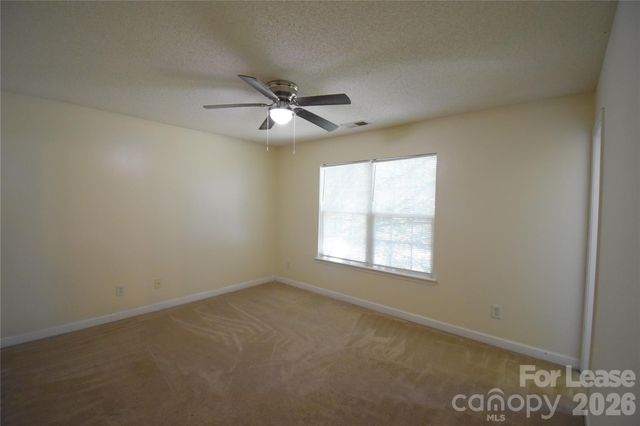 1431 Olde Justin Place, Charlotte, NC 28262