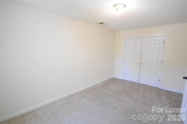 1431 Olde Justin Place, Charlotte, NC 28262