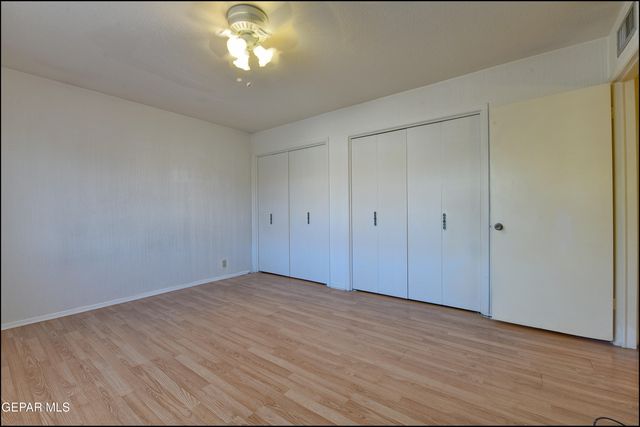 252 Shadow Mountain Drive 12, El Paso, TX 79912