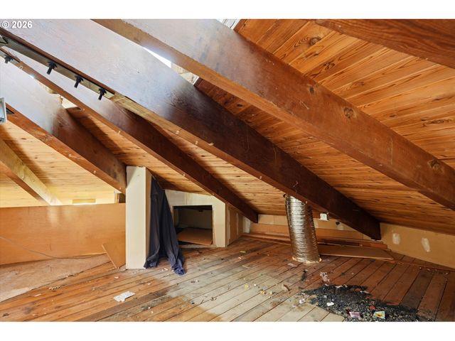 18001 Ne TYKESON Rd, Newberg, OR 97132
