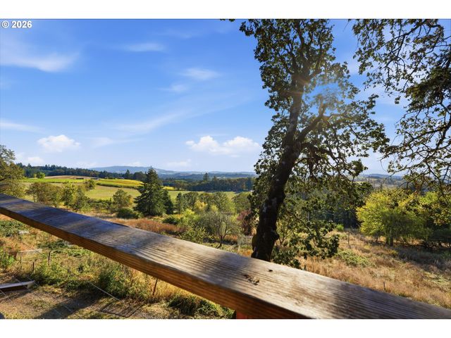 18001 Ne TYKESON Rd, Newberg, OR 97132
