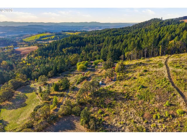 18001 Ne TYKESON Rd, Newberg, OR 97132