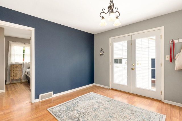 632 Park AVENUE, South Milwaukee, WI 53172