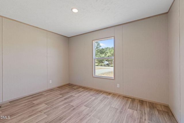 25 Old Pebble Lane, Kenly, NC 27542