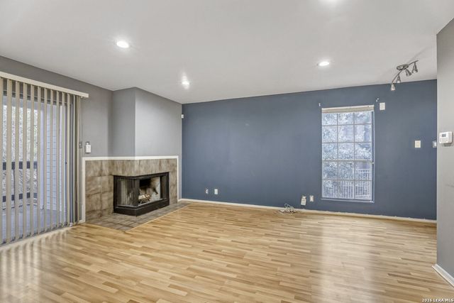 11311 Sir Winston St Apt 808, San Antonio, TX 78216