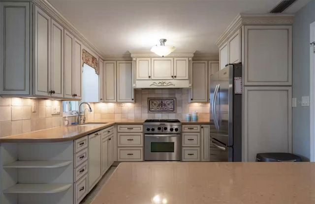378 WESTWINDS DRIVE, Palm Harbor, FL 34683