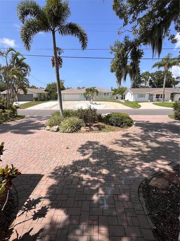 378 WESTWINDS DRIVE, Palm Harbor, FL 34683