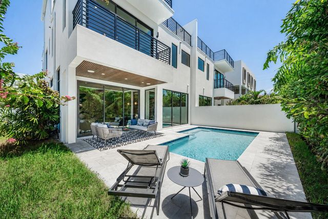 3097 Banyan Road, Boca Raton, FL 33432
