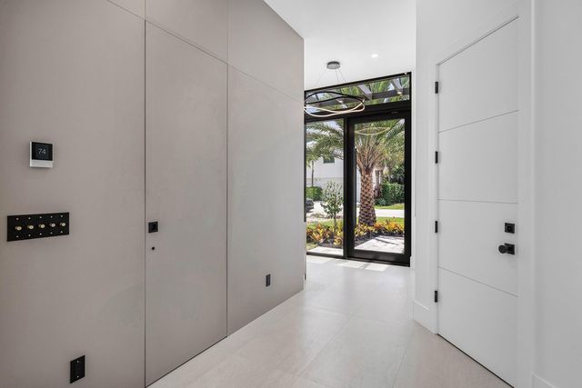 3097 Banyan Road, Boca Raton, FL 33432