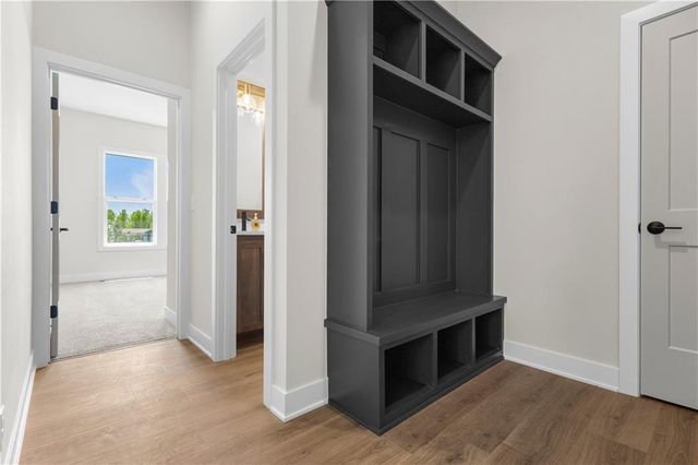 1720 SW Arbor Park Drive SW, Lee's Summit, MO 64082