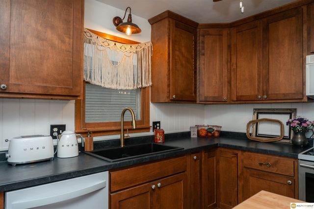 4815 South Haven Drive, Lincoln, NE 68516