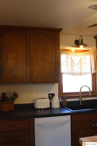 4815 South Haven Drive, Lincoln, NE 68516