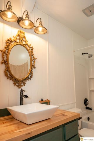 4815 South Haven Drive, Lincoln, NE 68516