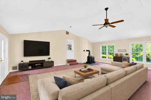 1308 KRISTIN LN, Amissville, VA 20106