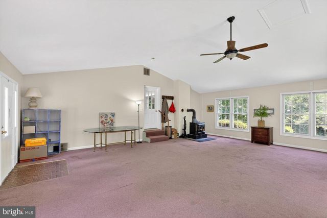 1308 KRISTIN LN, Amissville, VA 20106