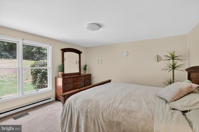1308 KRISTIN LN, Amissville, VA 20106