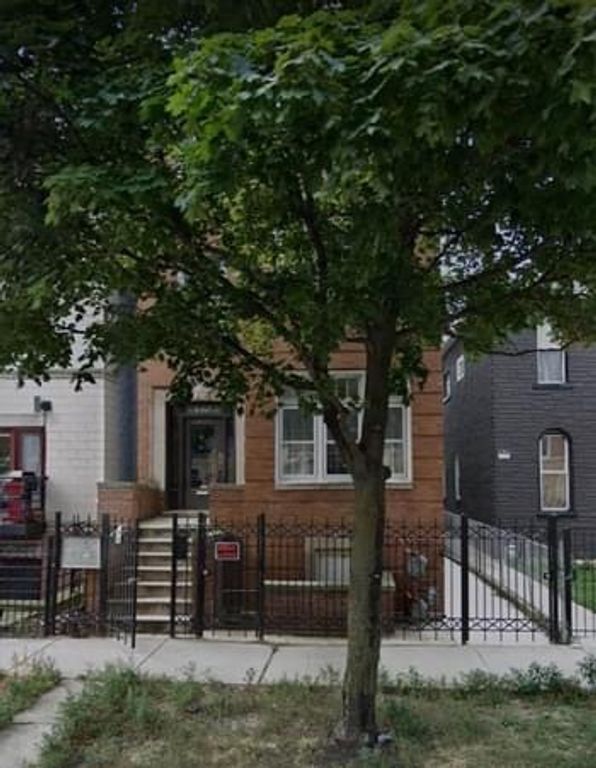 2613 W Hirsch Street 3, Chicago, IL 60622
