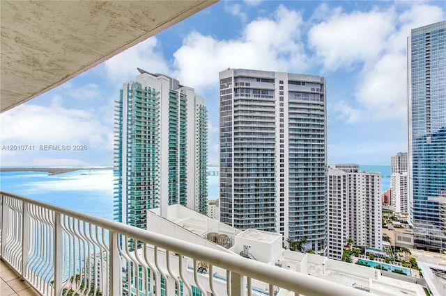 1200 Brickell Bay Dr 3515, Miami, FL 33131
