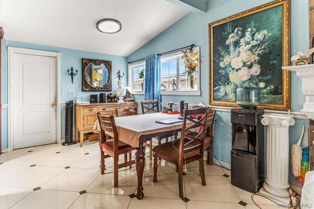 2578 Moonstone, San Diego, CA 92123