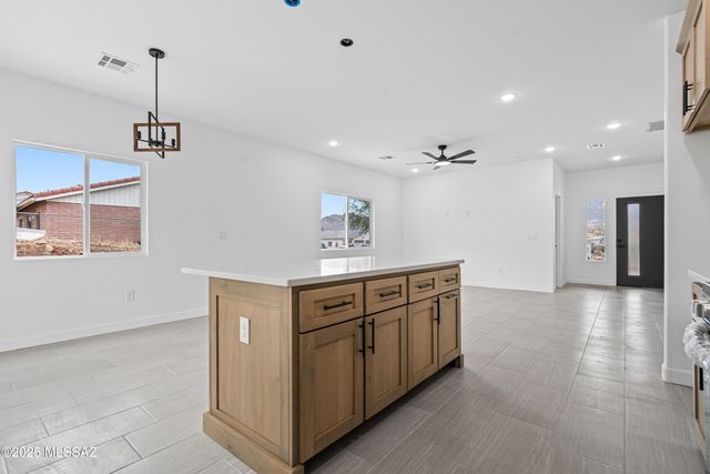 1830 Circulo Canada, Rio Rico, AZ 85648