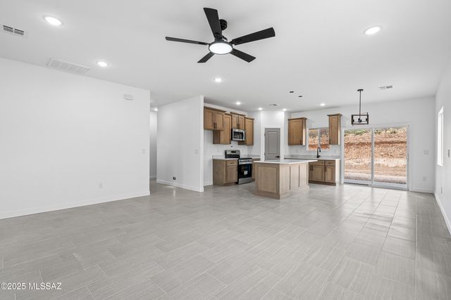 1830 Circulo Canada, Rio Rico, AZ 85648