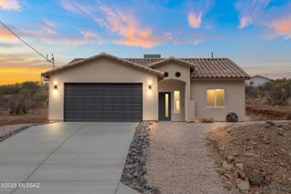 1830 Circulo Canada, Rio Rico, AZ 85648