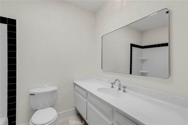 5142 Zelzah 25, Encino, CA 91316
