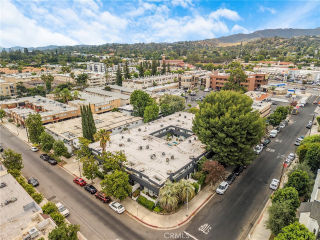 5142 Zelzah 25, Encino, CA 91316