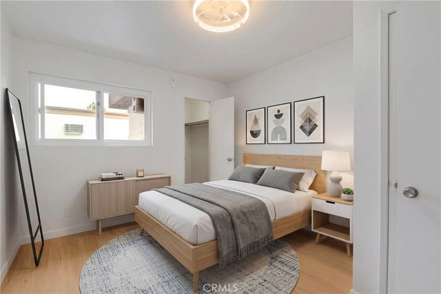 5142 Zelzah 25, Encino, CA 91316