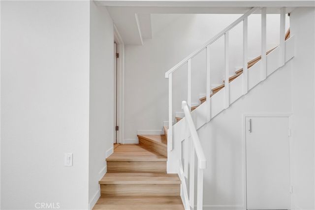 5142 Zelzah 25, Encino, CA 91316