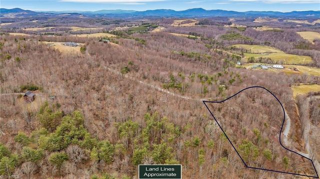TBD Meadow Creek, Galax, VA 24333